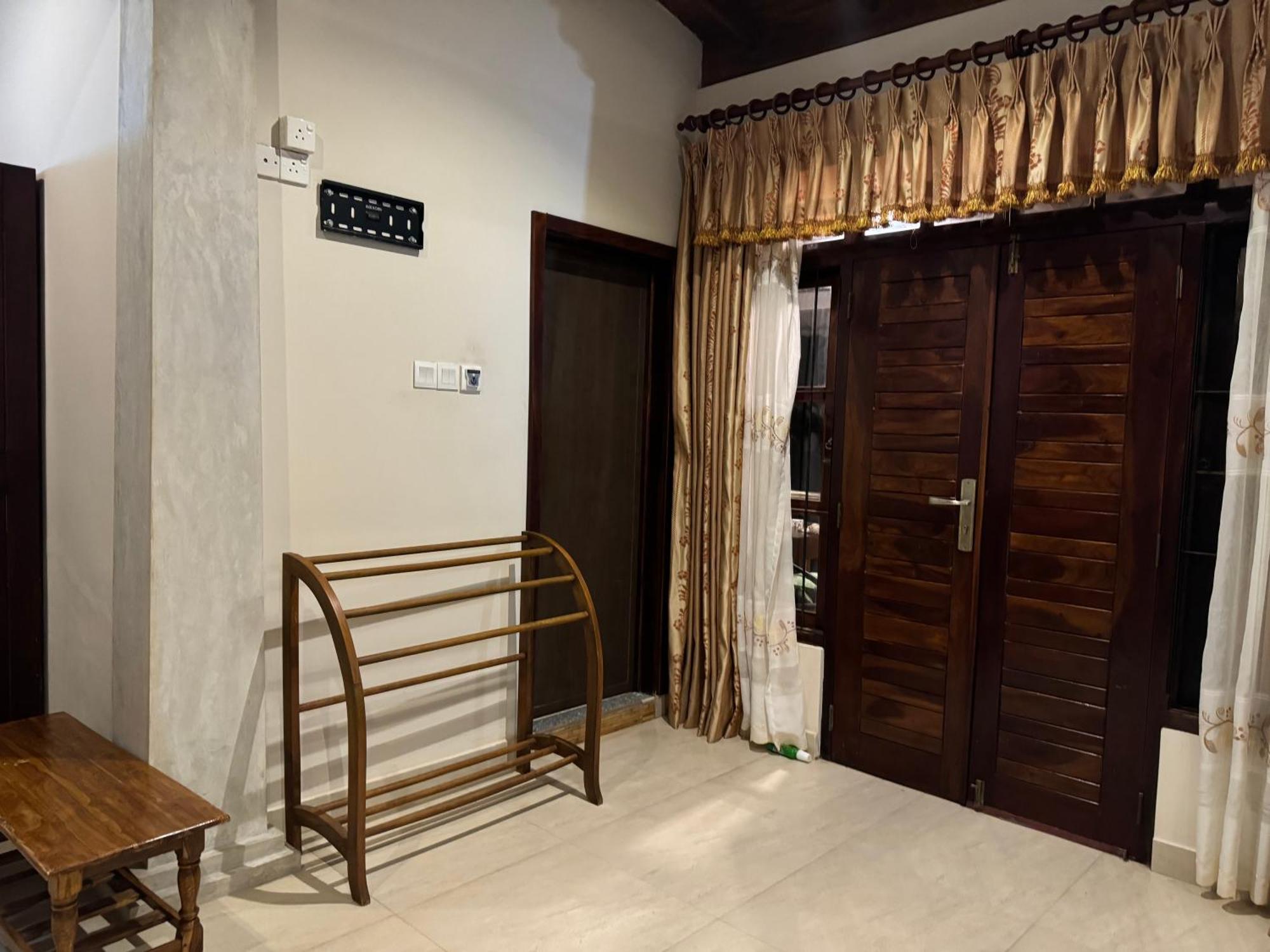 Brinkhouse Guesthouse , Unawatuna Beach Eksteriør billede