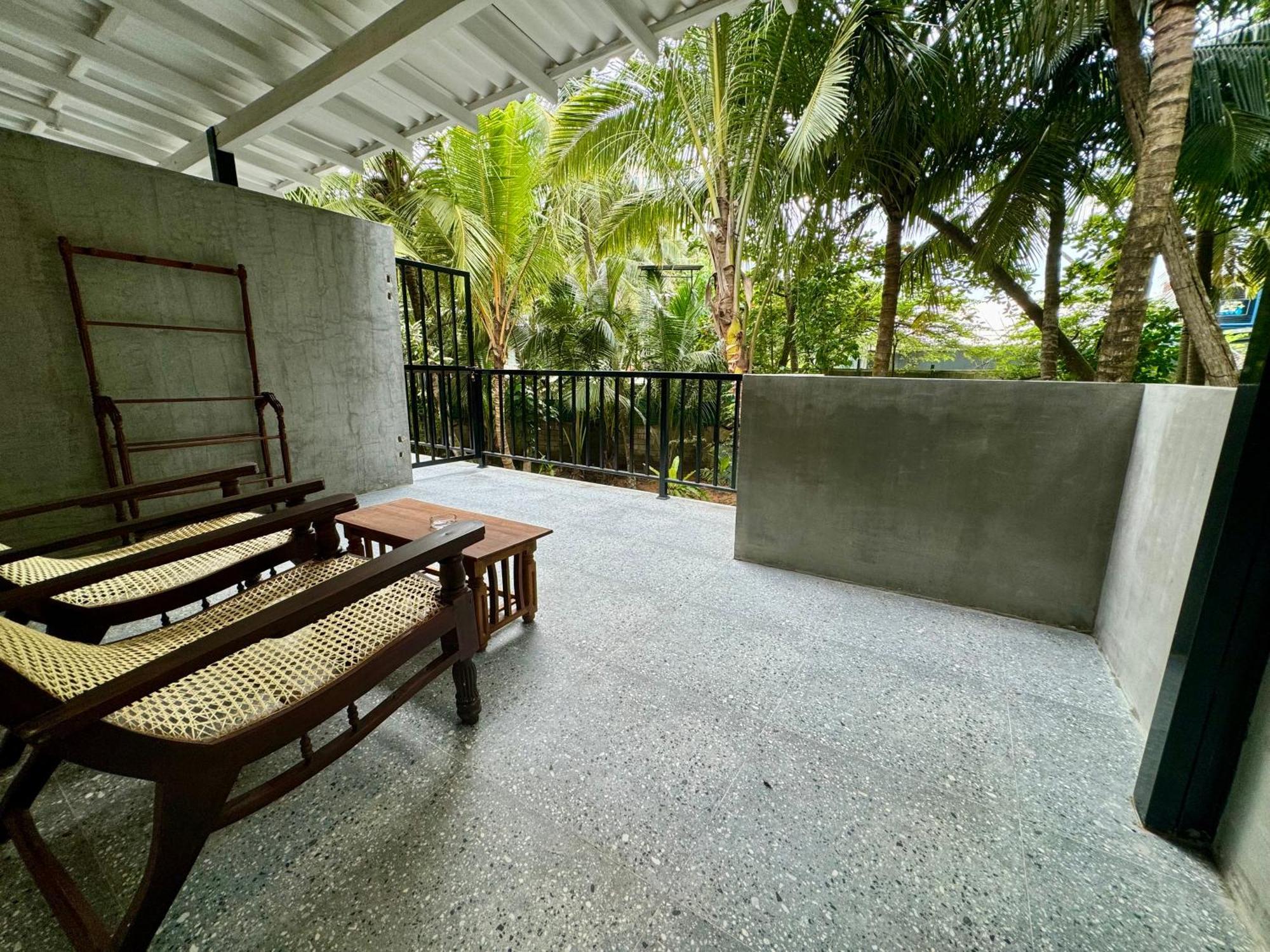 Brinkhouse Guesthouse , Unawatuna Beach Eksteriør billede