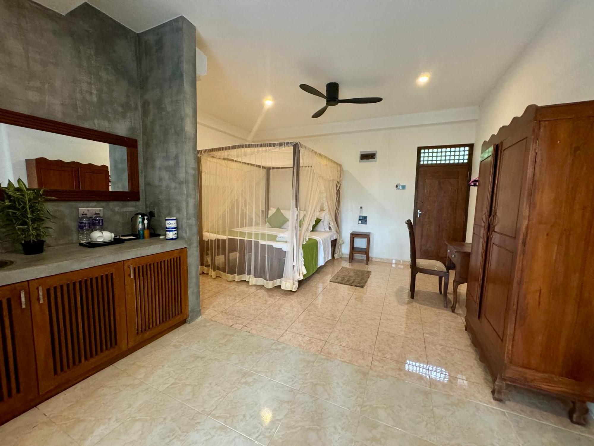 Brinkhouse Guesthouse , Unawatuna Beach Eksteriør billede