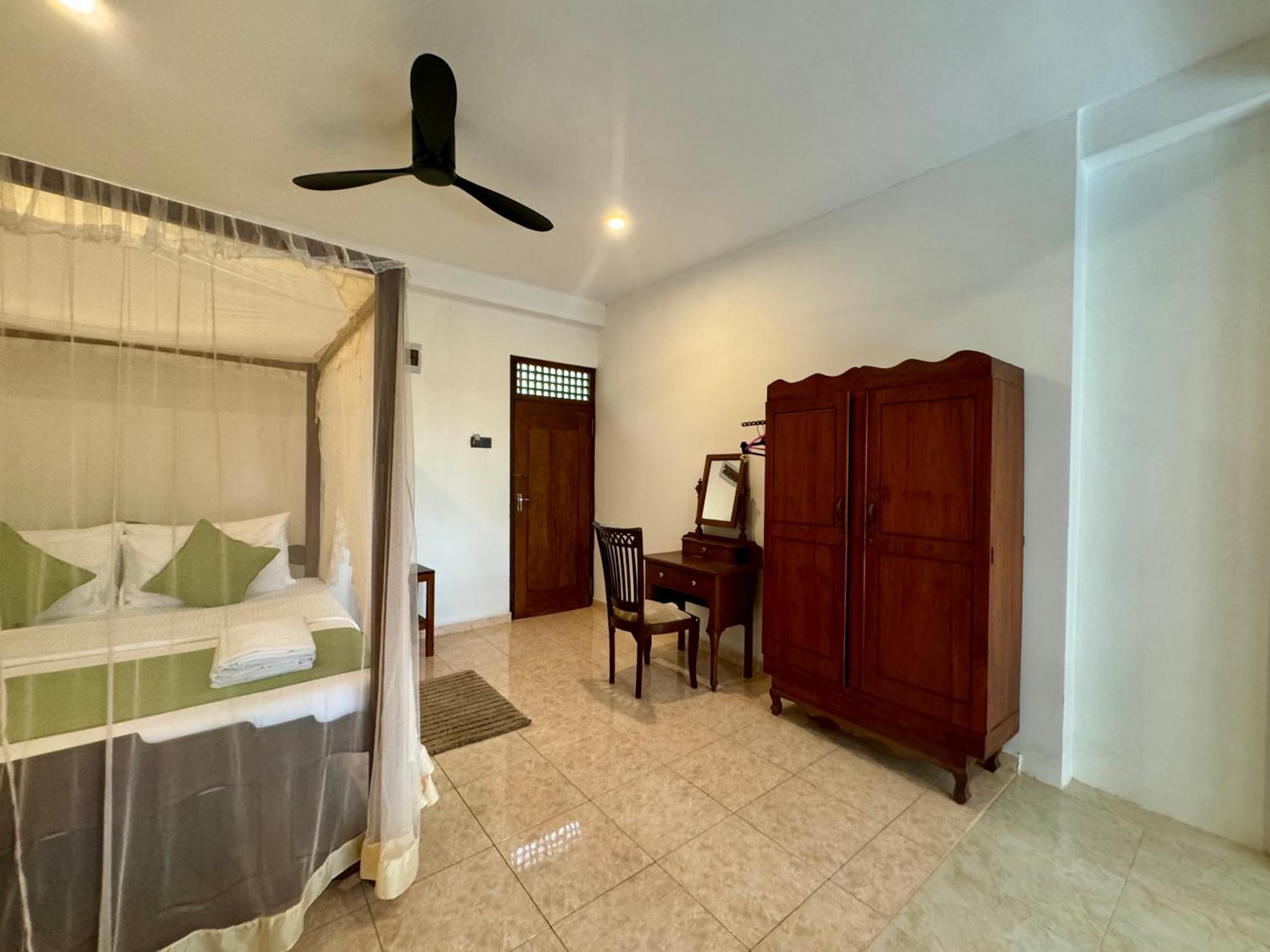 Brinkhouse Guesthouse , Unawatuna Beach Eksteriør billede