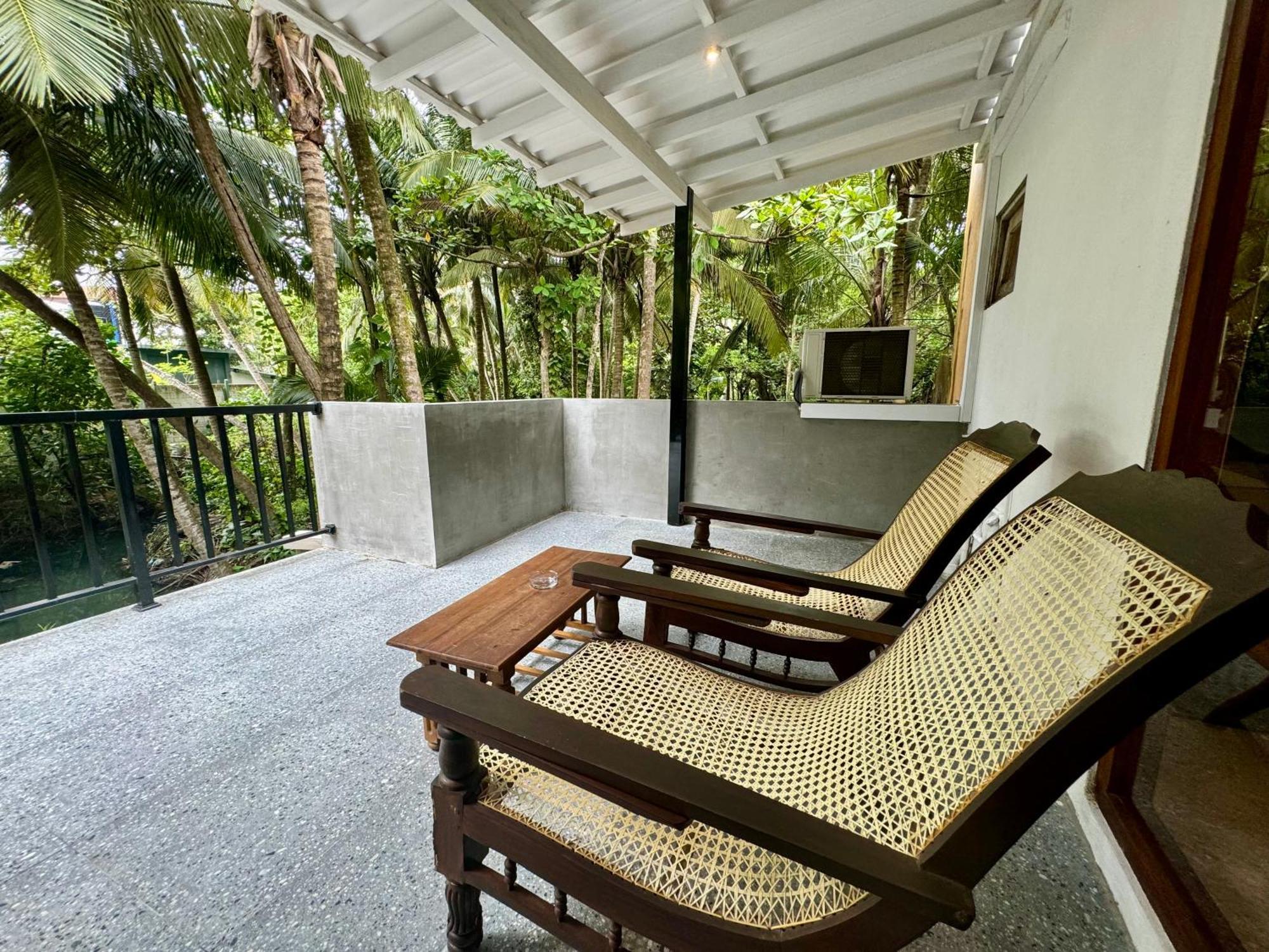 Brinkhouse Guesthouse , Unawatuna Beach Eksteriør billede