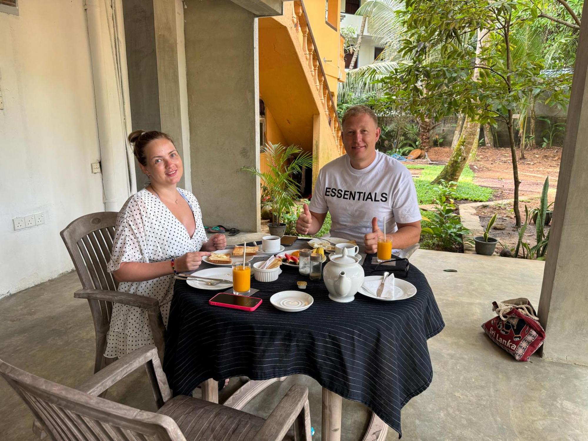 Brinkhouse Guesthouse , Unawatuna Beach Eksteriør billede