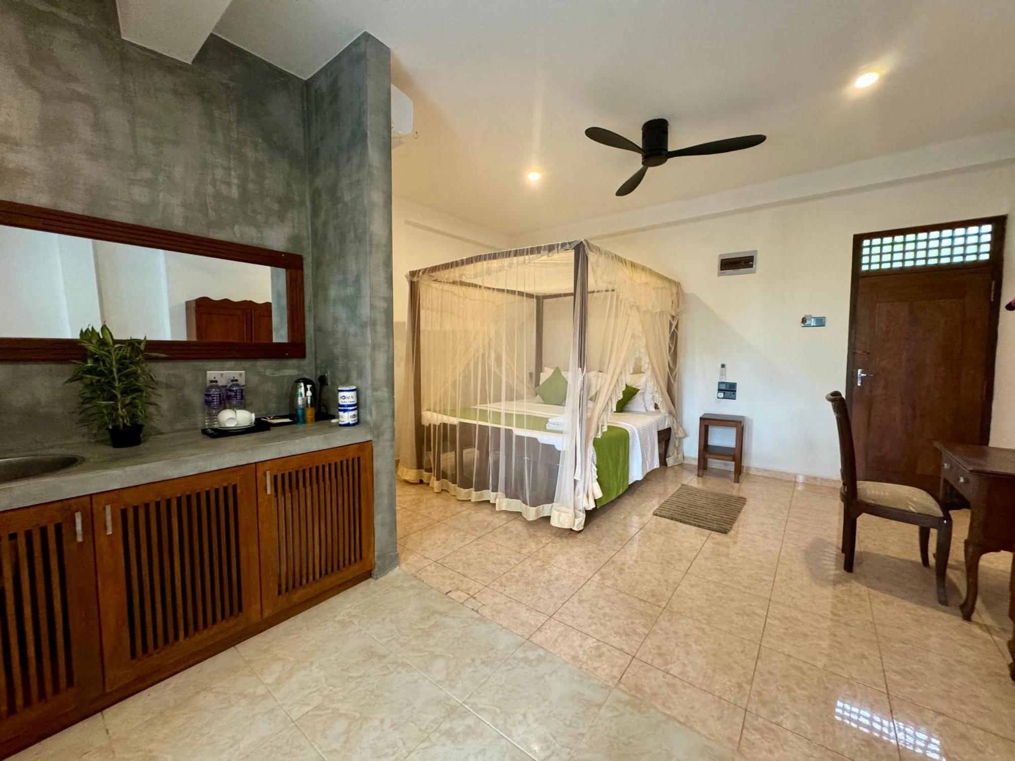 Brinkhouse Guesthouse , Unawatuna Beach Eksteriør billede