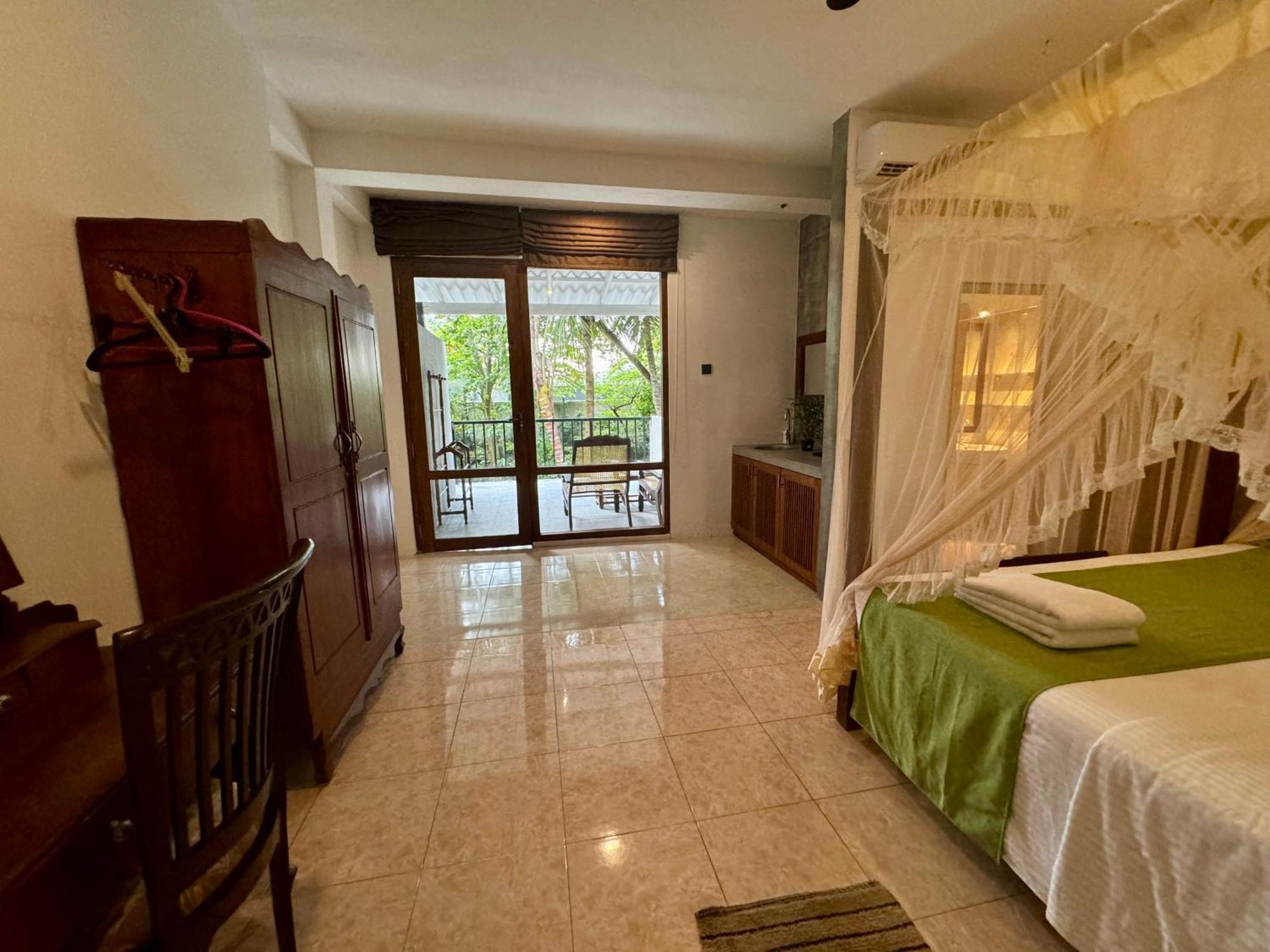 Brinkhouse Guesthouse , Unawatuna Beach Eksteriør billede